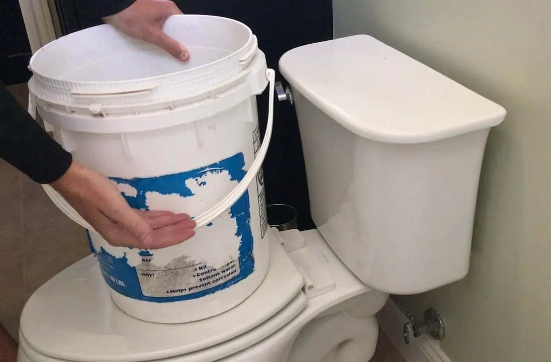 Accidentally Flushed Toilet When Water Was Off? (Guide!)